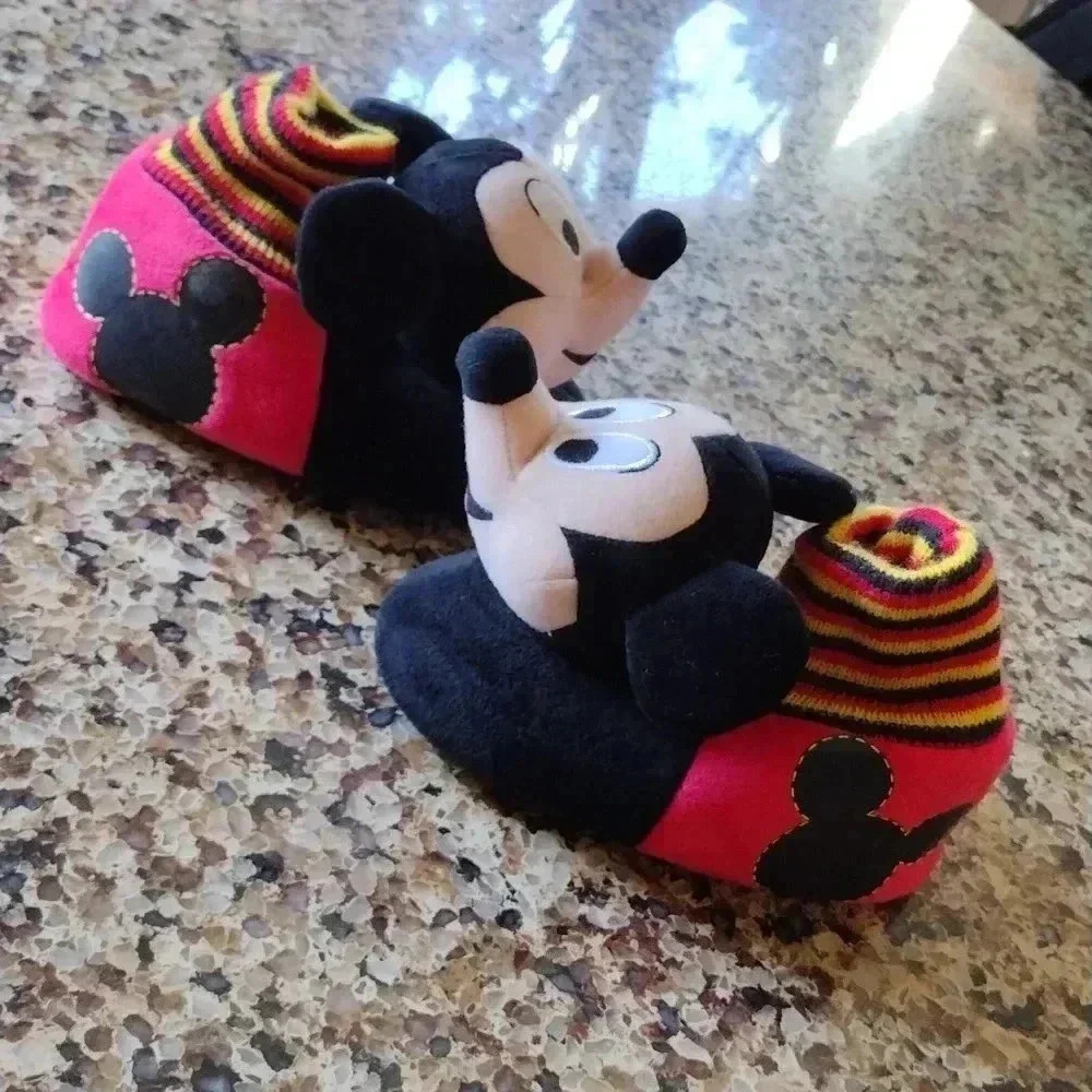 Mickey Mouse Youth Plush Cozy Sock Top Slippers NWOT - Picture 4 of 11